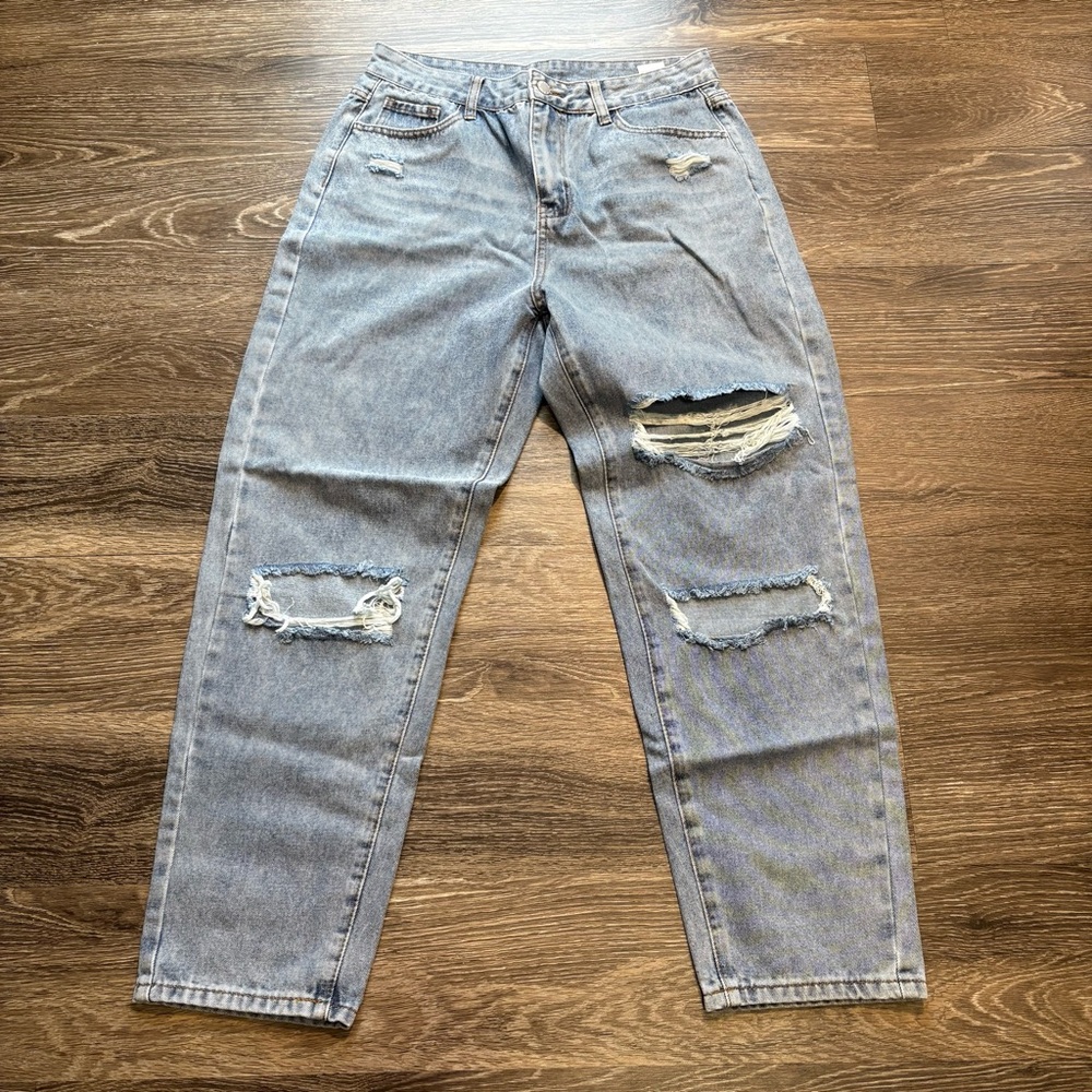 SOLD ‼️ Shein Jeans - Picture 1 of 4